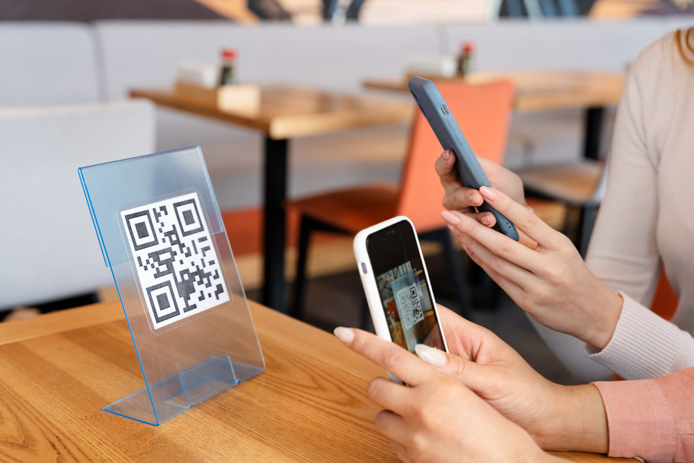Image for article: Positive impact and security risks of QRIS in banking transactions